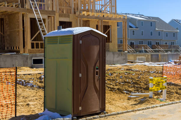 Best Sanitation services for porta potties  in Tonka Bay, MN
